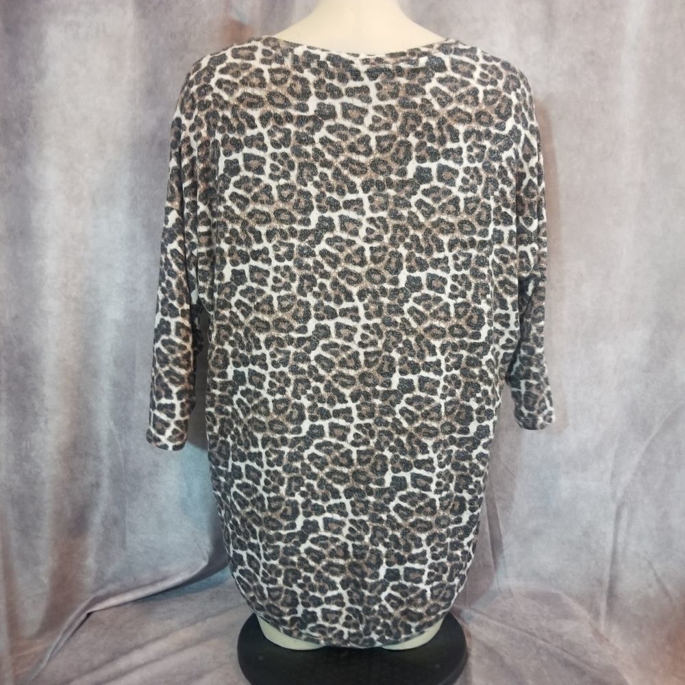 Philosophy Leopard Print Tunic Size Medium - Picture 3 of 5